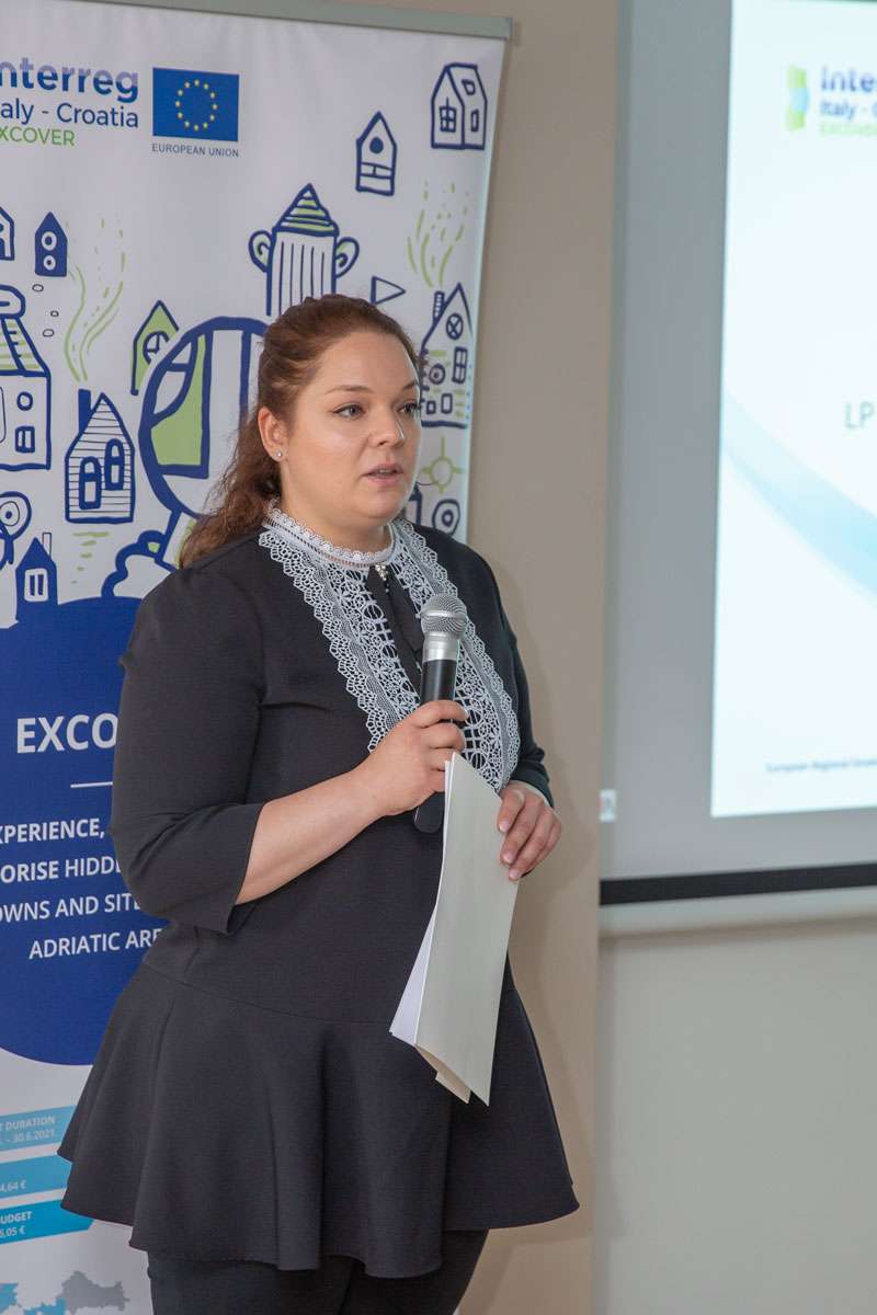 Projekt EXCOVER - 