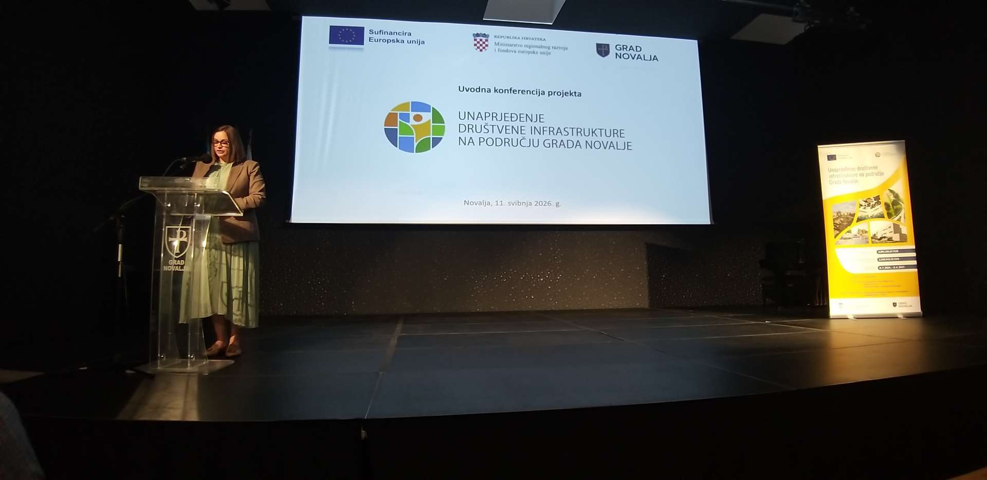 U Novalji održana uvodna konferencija I. faze projekta „Unaprjeđenje društvene infrastrukture na području Grada Novalje“ - 