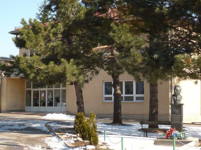 Energetska obnova Osnovne škole dr. Franje Tuđmana u Korenici