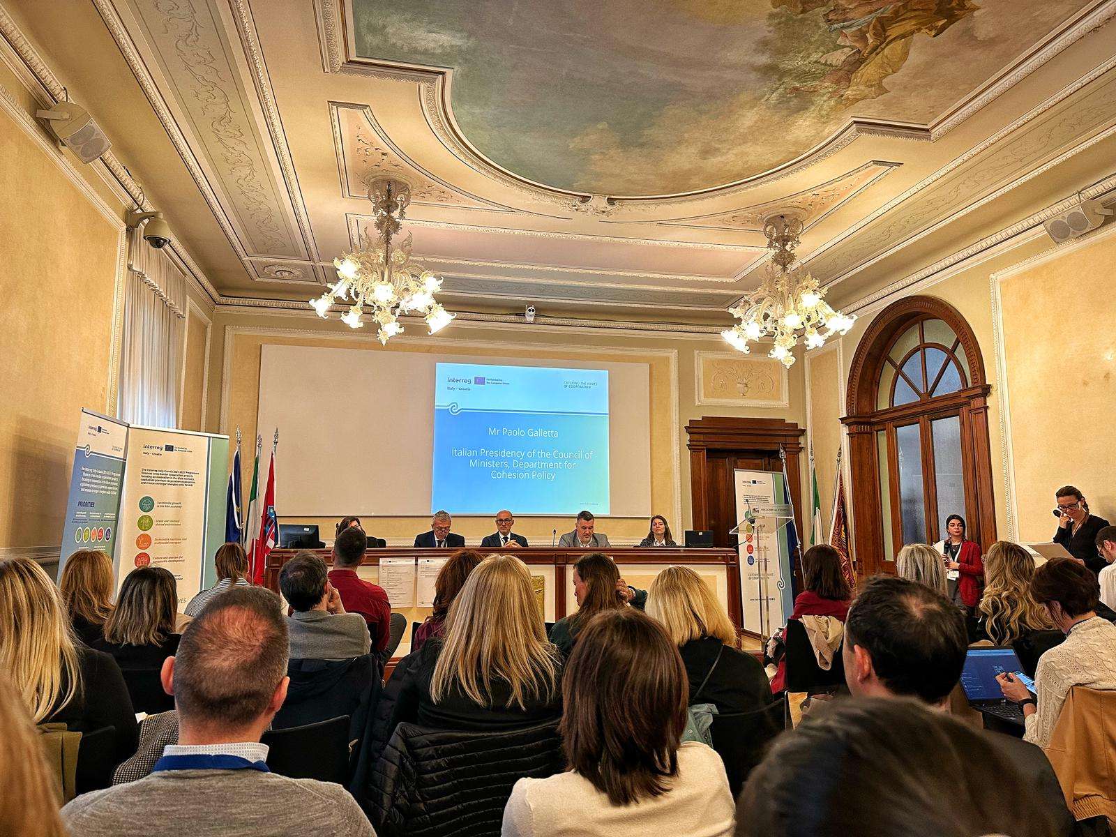 Program Interreg Italija-Hrvatska: Seminar za Standardne projekte - poticanje suradnje i napretka - 
